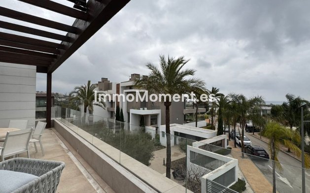 Bestaande woning - Appartement - Estepona  - Cancelada