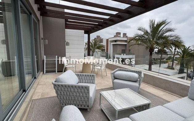 Bestaande woning - Appartement - Estepona  - Cancelada