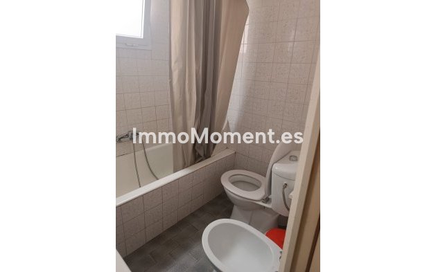 Bestaande woning - Rijtjeshuis - Estepona  - Cancelada