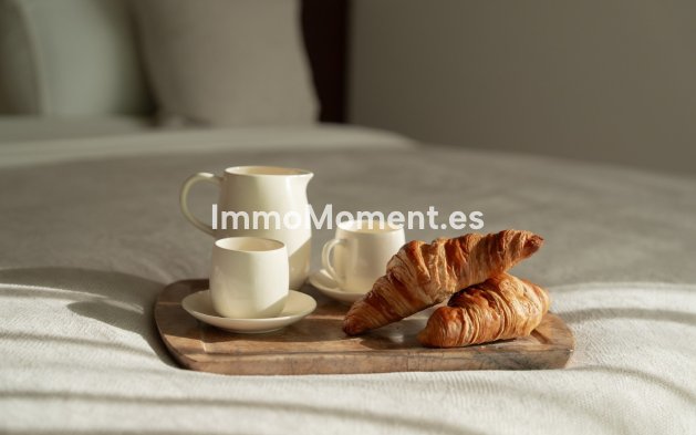 Resale - Apartment - Benahavís - Benahavís Centro