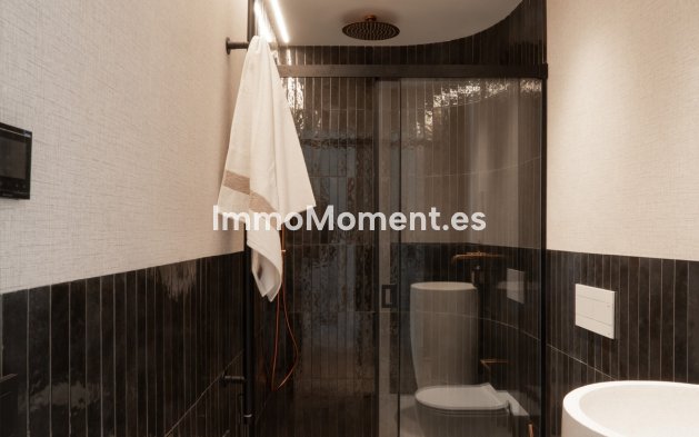 Resale - Apartment - Benahavís - Benahavís Centro