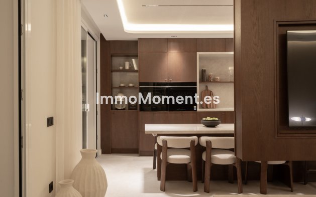Resale - Apartment - Benahavís - Benahavís Centro