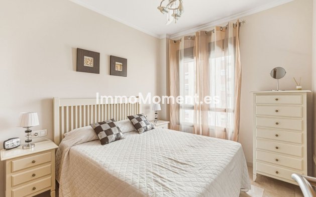 Resale - Apartment - Fuengirola - Los Boliches