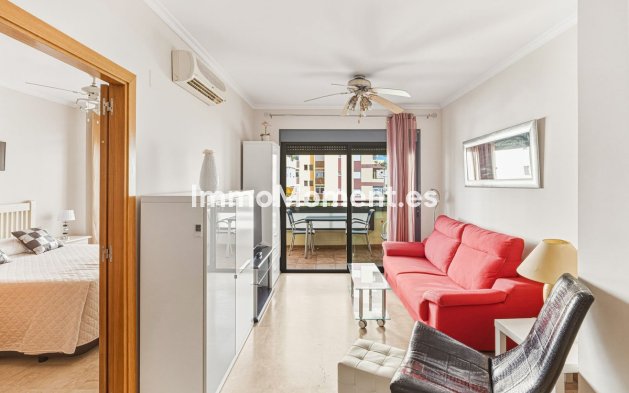 Resale - Apartment - Fuengirola - Los Boliches
