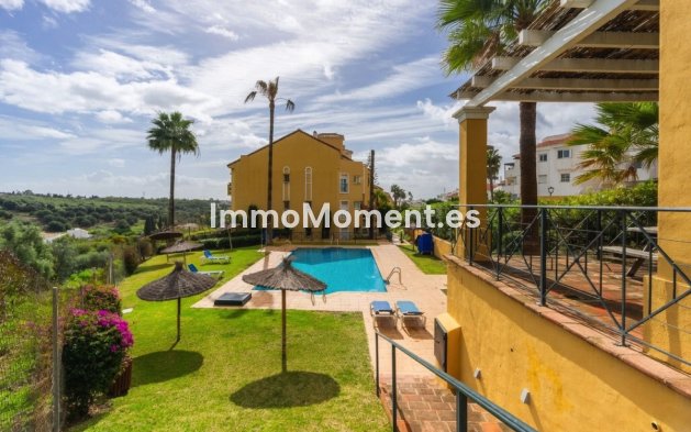 Reventa - Apartamento - Estepona  - Bel Air