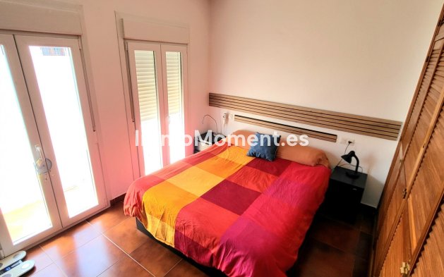 Bestaande woning - Vrijstaande villa - Manilva