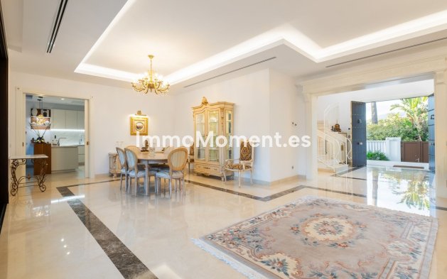 Wiederverkauf - Freistehende Villa - Marbella - Guadalmina Baja