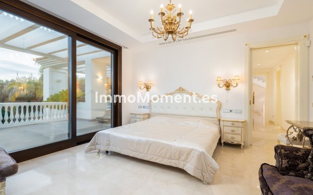 Wiederverkauf - Freistehende Villa - Marbella - Guadalmina Baja