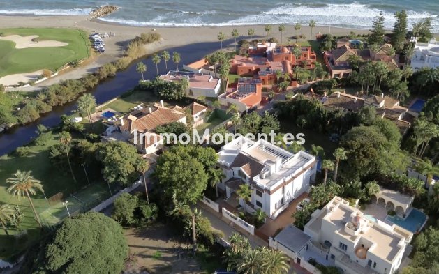 Wiederverkauf - Freistehende Villa - Marbella - Guadalmina Baja