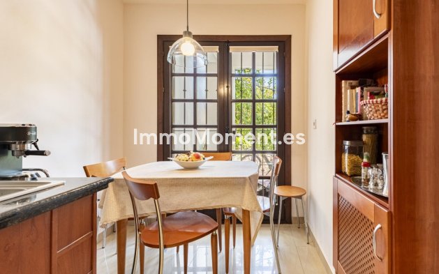 Resale - Townhouse - Marbella - Marbella Centro