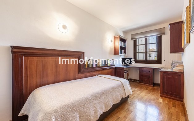 Resale - Townhouse - Marbella - Marbella Centro