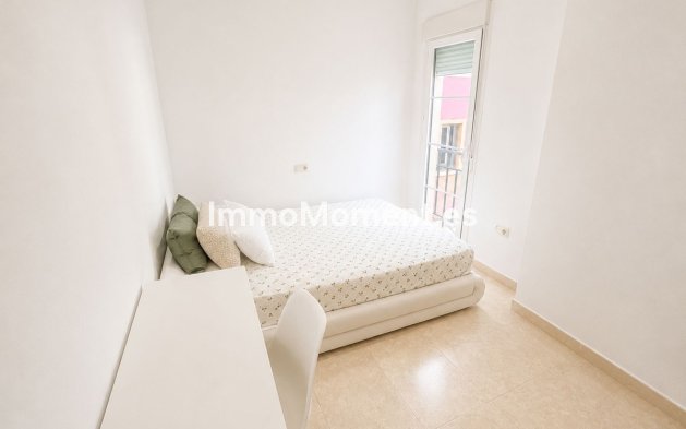 Reventa - Apartamento - Interior  - Guaro
