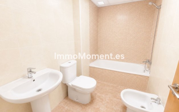 Reventa - Apartamento - Interior  - Guaro