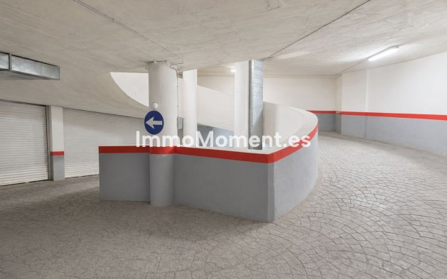 Reventa - Apartamento - Interior  - Guaro