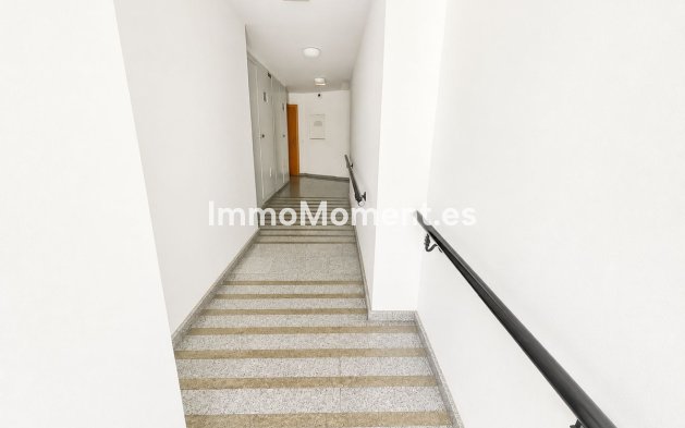 Reventa - Apartamento - Interior  - Guaro