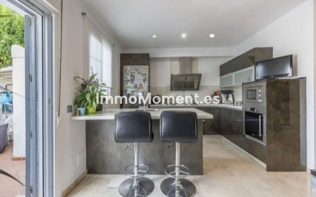 Resale - Townhouse - Estepona - Estepona Centro