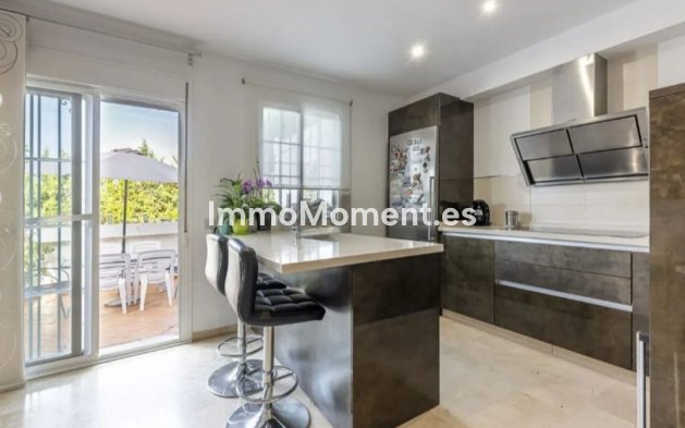 Resale - Townhouse - Estepona - Estepona Centro