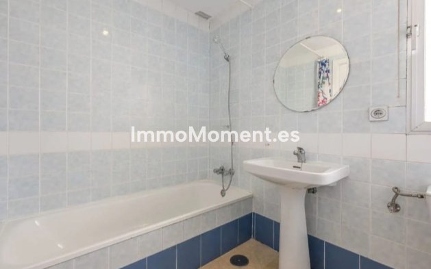 Resale - Townhouse - Estepona - Estepona Centro