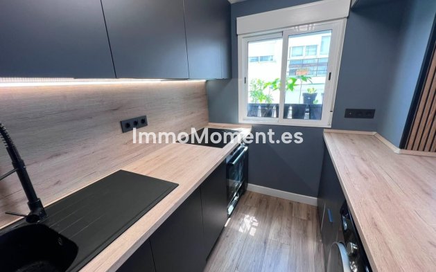 Revente - Appartement - Estepona  - Estepona Centro