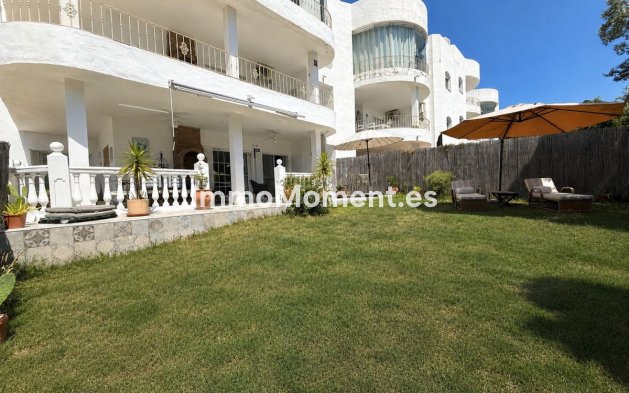 Resale - Apartment - Estepona - Estepona Centro
