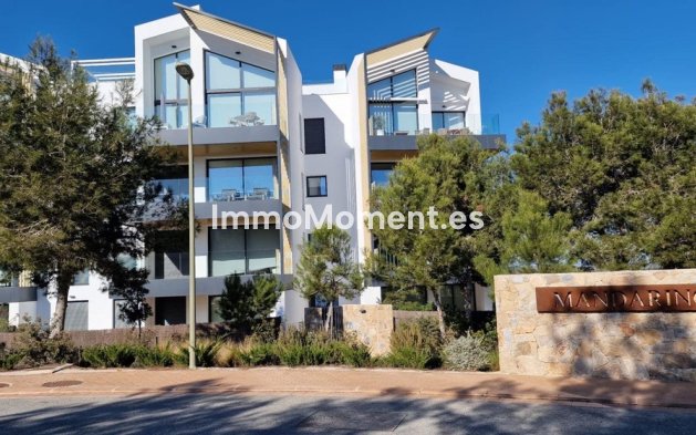 Reventa - Apartamento - Orihuela - Las Colinas Golf