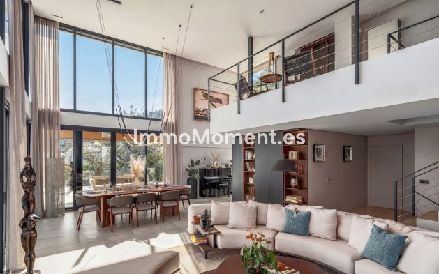 Resale - Detached villa - Marbella - La Mairena