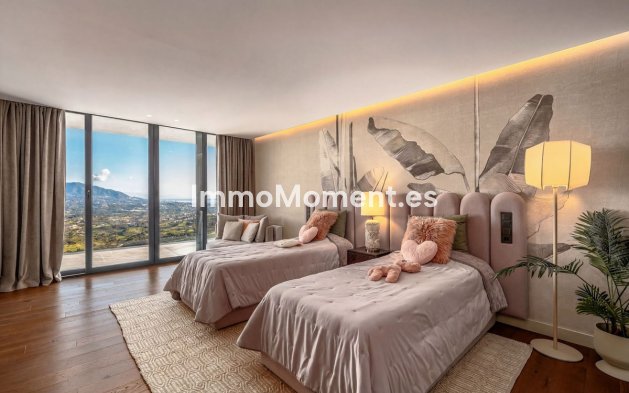 Resale - Detached villa - Marbella - La Mairena