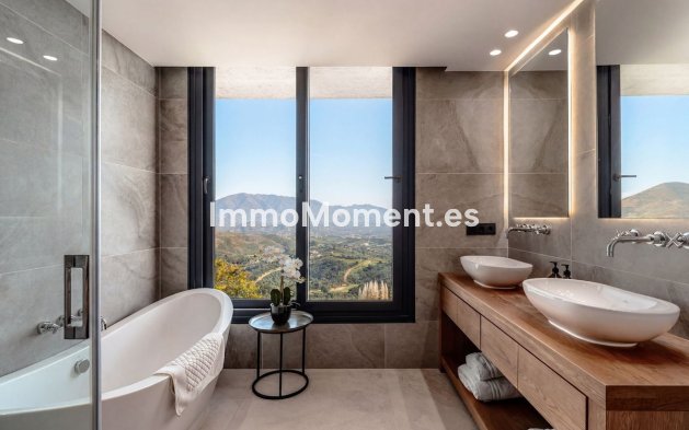 Resale - Detached villa - Marbella - La Mairena