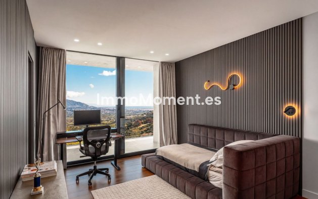 Resale - Detached villa - Marbella - La Mairena