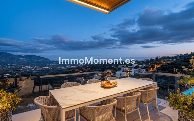 Resale - Detached villa - Marbella - La Mairena