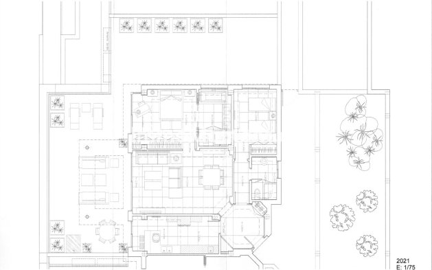 Resale - Apartment - Marbella - Nueva Andalucía