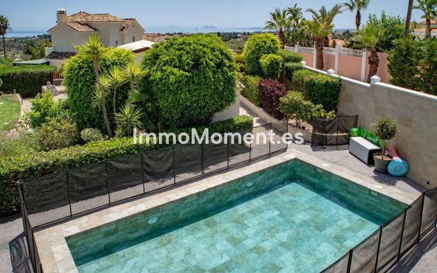 Bestaande woning - Vrijstaande villa - Estepona  - El Padron