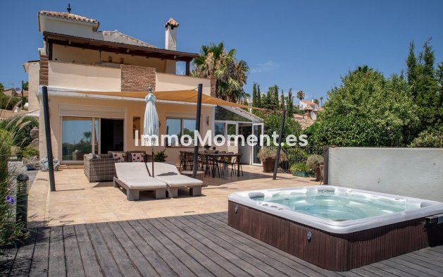 Bestaande woning - Vrijstaande villa - Estepona  - El Padron