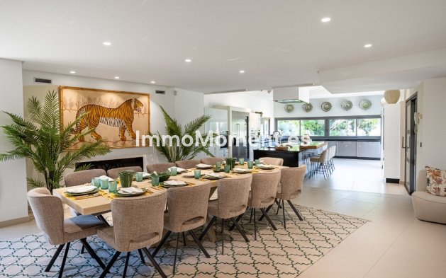 Bestaande woning - Vrijstaande villa - Marbella - Nueva Andalucía