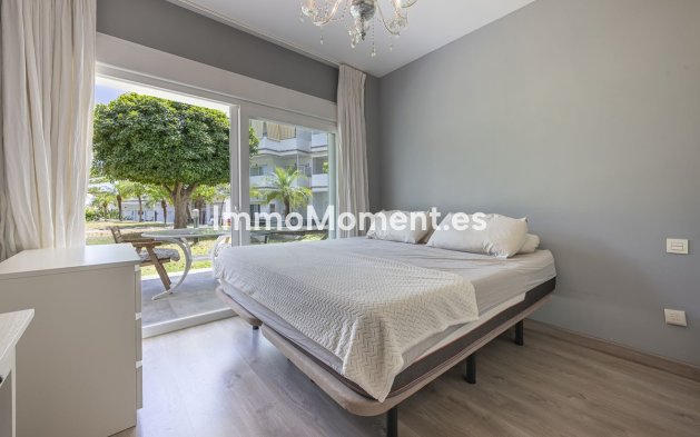 Wiederverkauf - Wohnung - Marbella - Nueva Andalucía