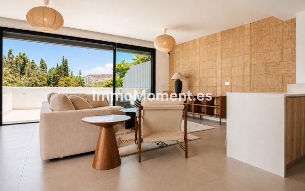 Resale - Townhouse - Estepona - Atalaya