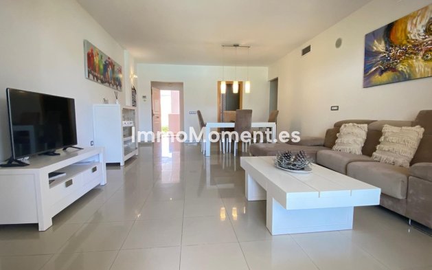 Revente - Appartement - Estepona  - Estepona Centro