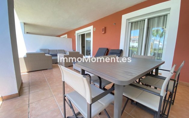 Revente - Appartement - Estepona  - Estepona Centro
