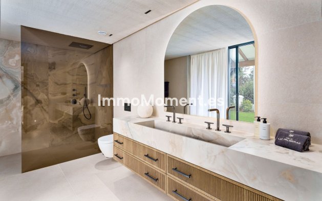 Resale - Detached villa - Marbella - Nueva Andalucía