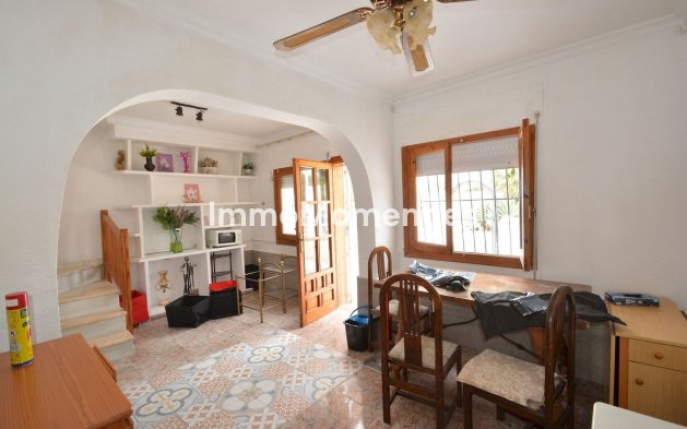 Wiederverkauf - Freistehende Villa - Torrevieja - Torrevieja Centro
