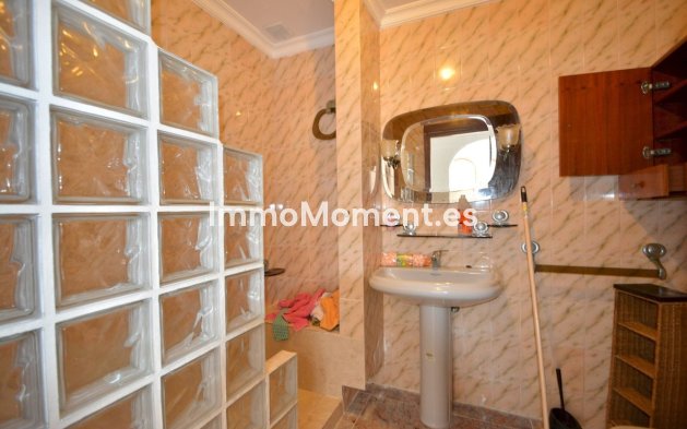 Wiederverkauf - Freistehende Villa - Torrevieja - Torrevieja Centro