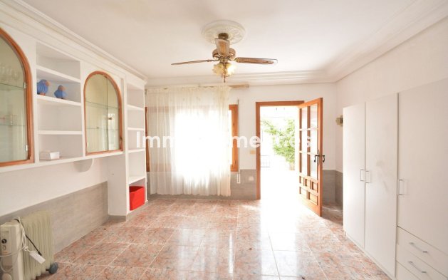 Wiederverkauf - Freistehende Villa - Torrevieja - Torrevieja Centro