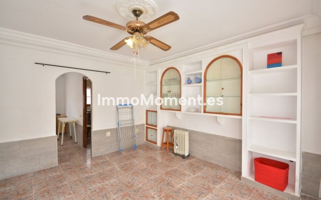 Wiederverkauf - Freistehende Villa - Torrevieja - Torrevieja Centro