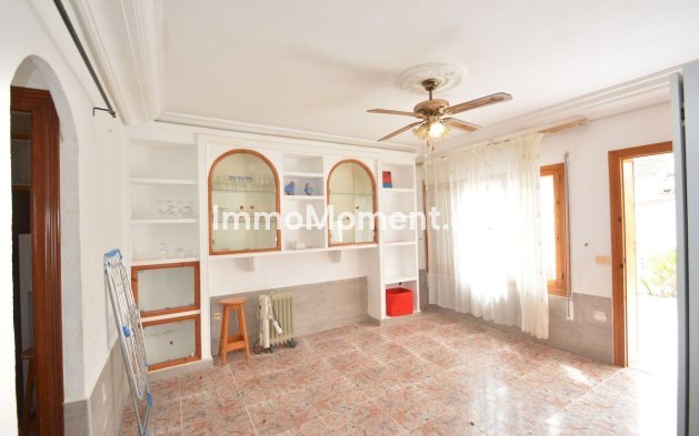 Wiederverkauf - Freistehende Villa - Torrevieja - Torrevieja Centro
