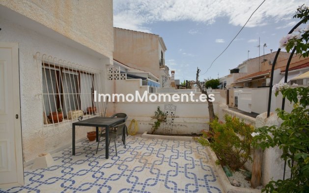Wiederverkauf - Freistehende Villa - Torrevieja - Torrevieja Centro