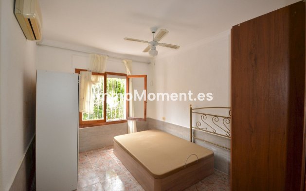 Wiederverkauf - Freistehende Villa - Torrevieja - Torrevieja Centro