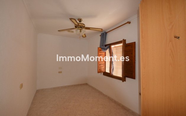 Wiederverkauf - Freistehende Villa - Torrevieja - Torrevieja Centro
