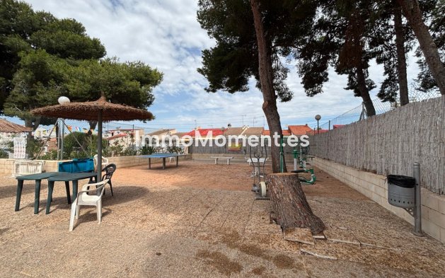 Wiederverkauf - Freistehende Villa - Torrevieja - Torrevieja Centro
