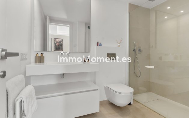 Bestaande woning - Appartement - Estepona  - Estepona Centro