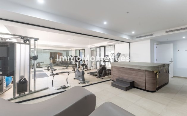 Bestaande woning - Appartement - Estepona  - Estepona Centro